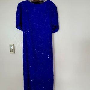 Elegant blue sequined long formal dress